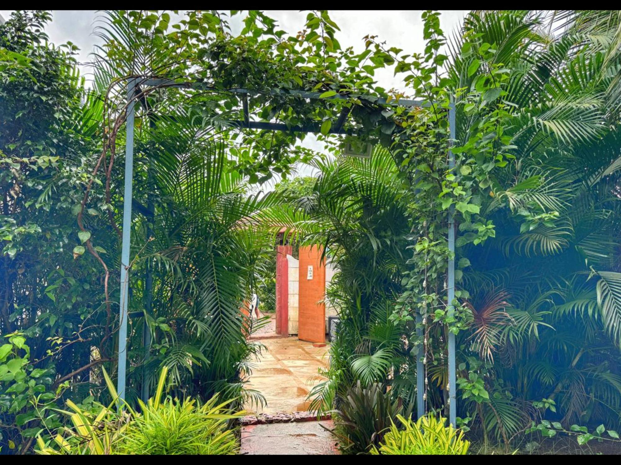 White Truffle Resort, أرامبول المظهر الخارجي الصورة